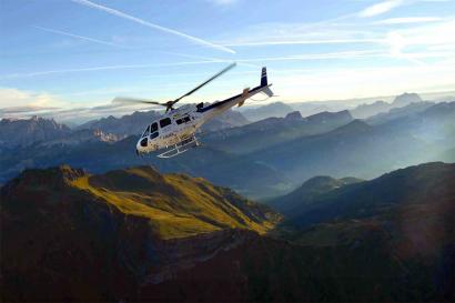 Hubschrauberrundflug Dolomiten